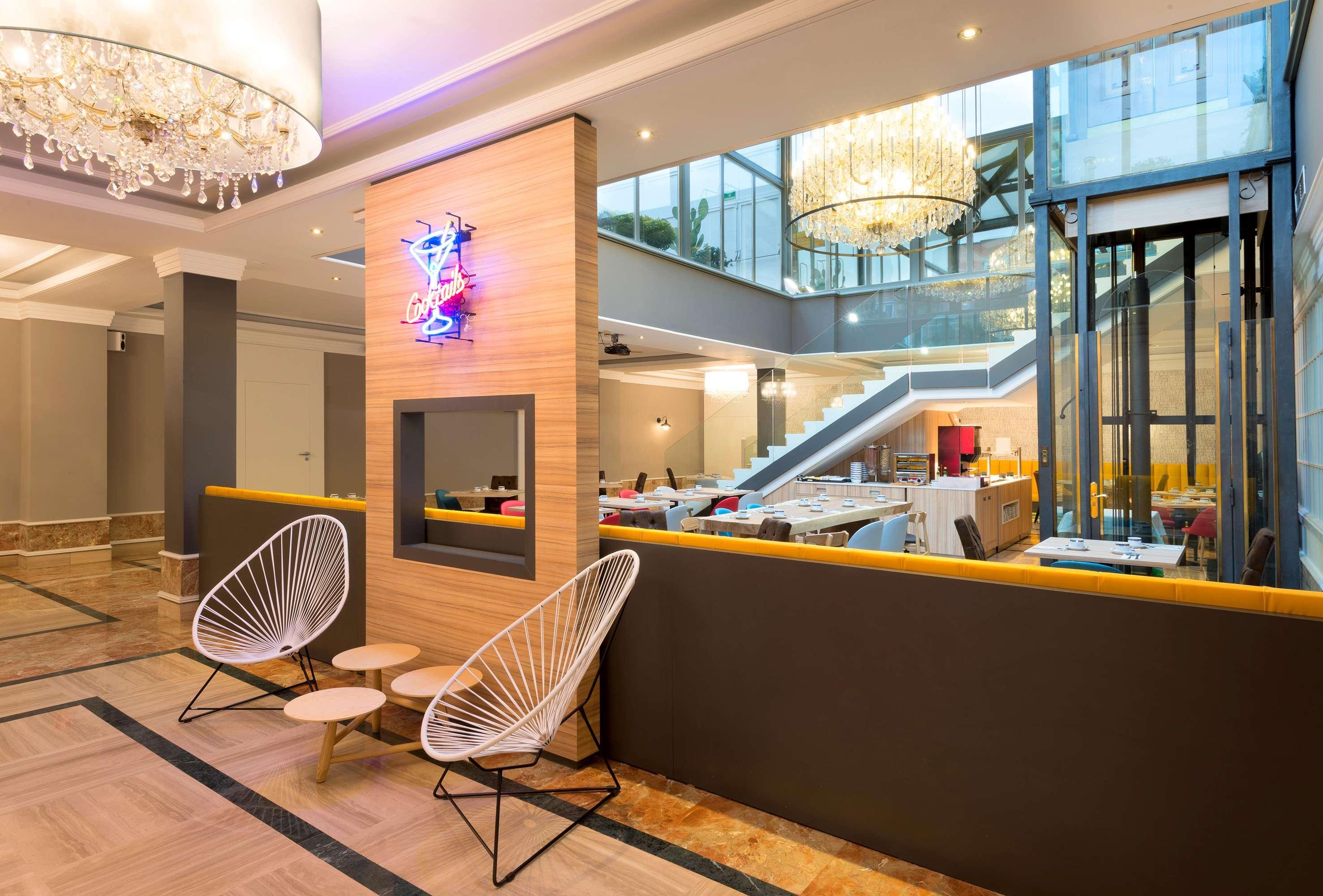 Hotel Madrid Leganes Affiliated By Melia Exterior photo