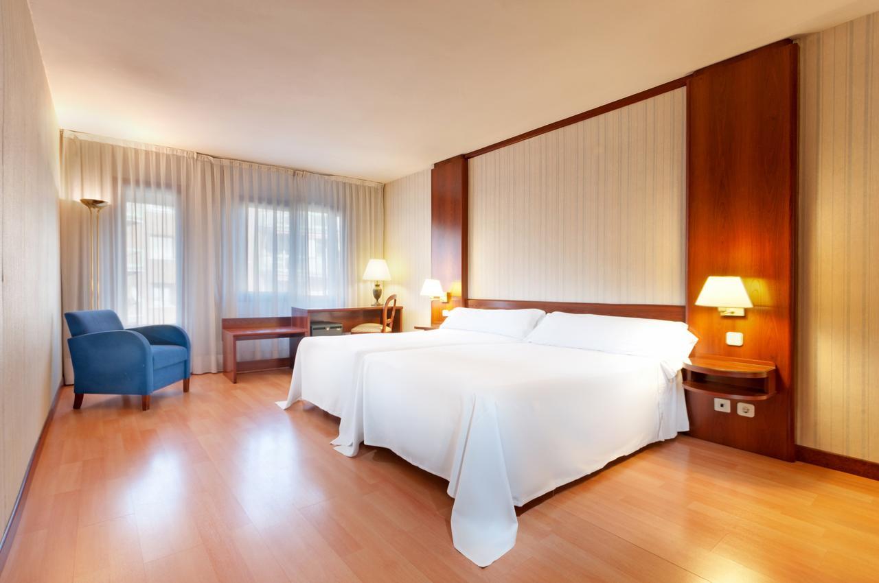 Hotel Madrid Leganes Affiliated By Melia Room photo